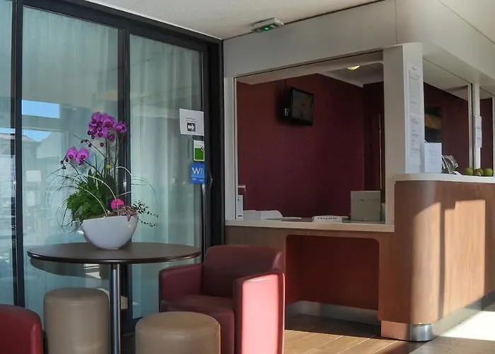 Hotel Valence Nord 2*