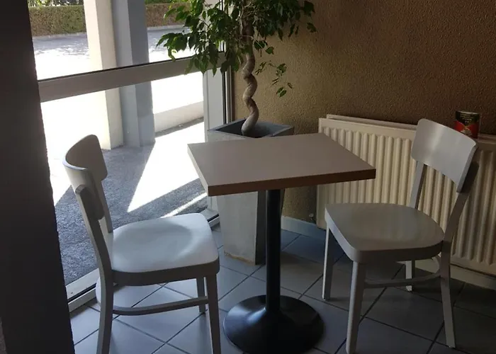 Valence Nord Hotel 2*